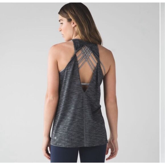 Lululemon Women's Trapeze Twist Tank Top Heathered Black 8 - Picture 2 of 8